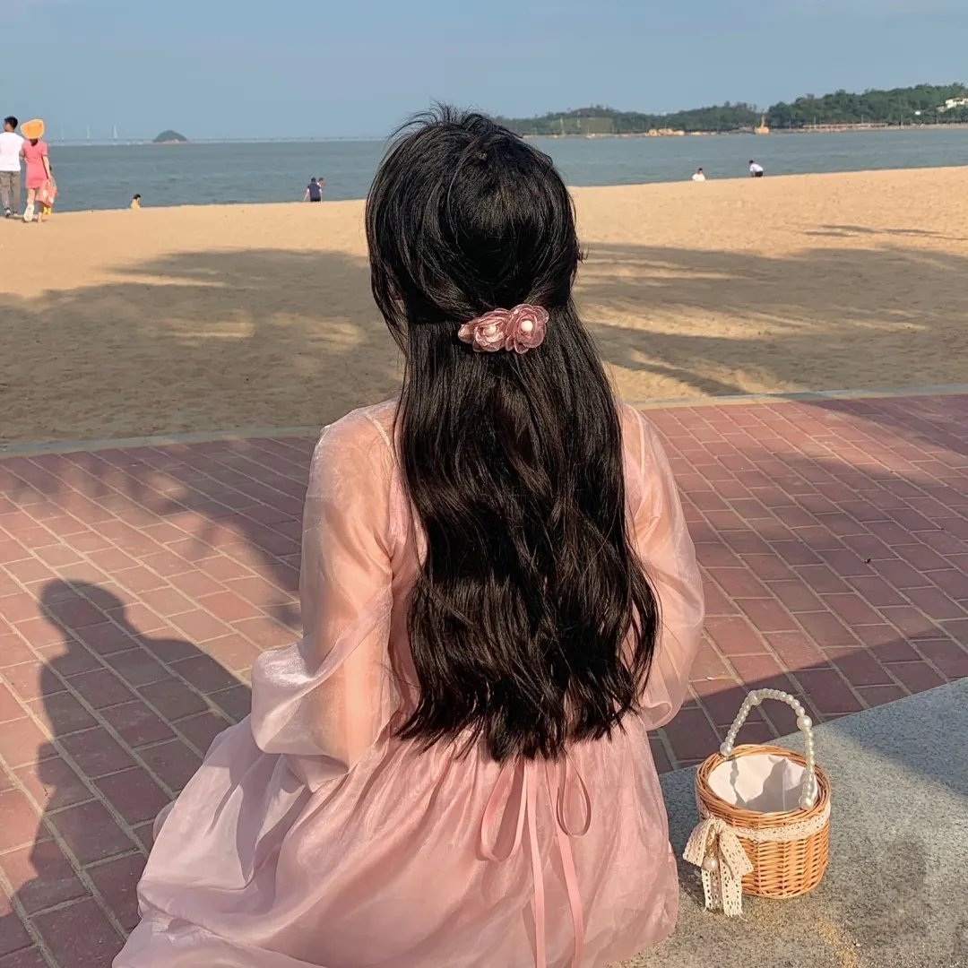 青春并不温柔